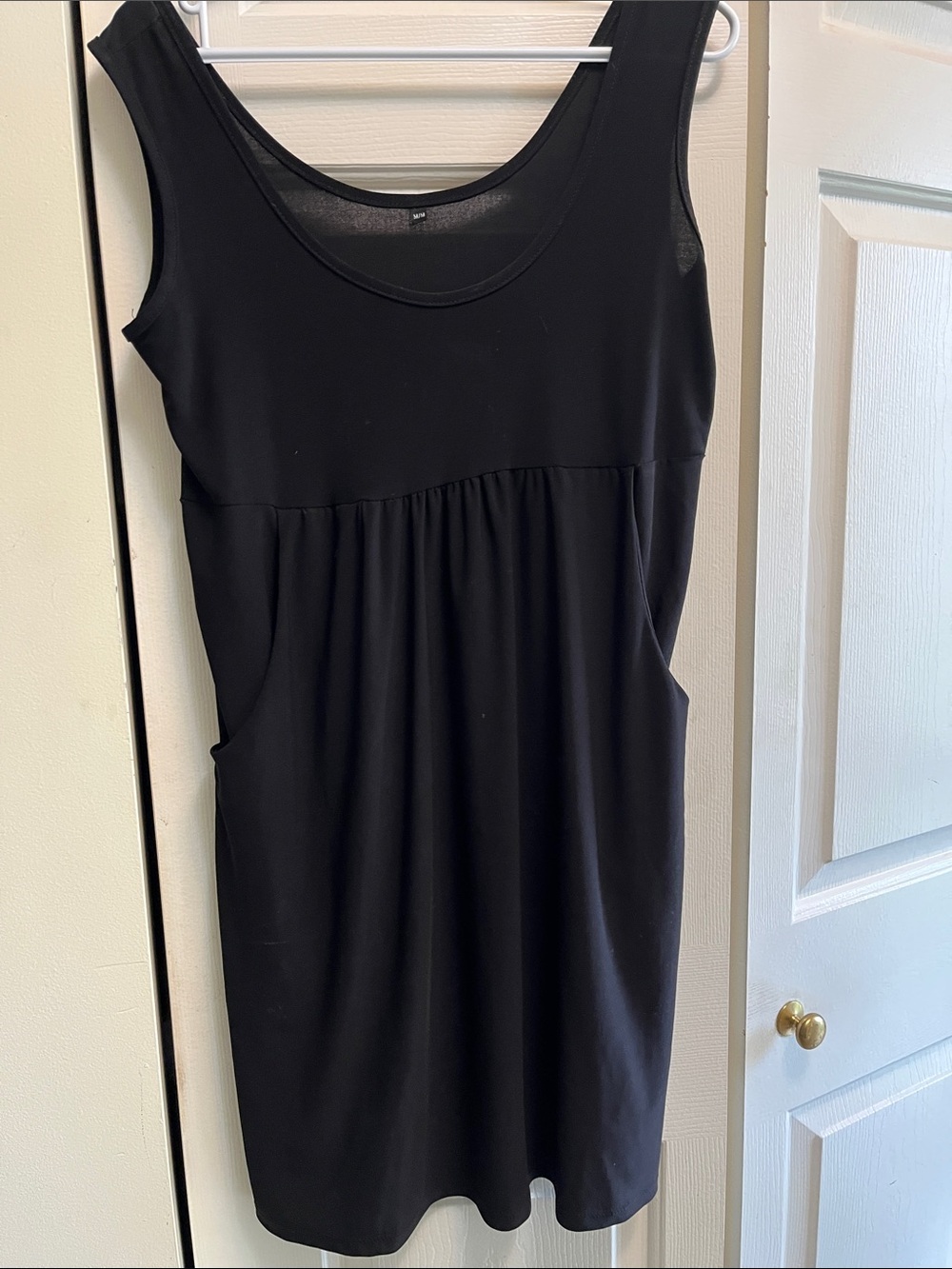 Classic Black Sleeveless Scoop-Neck Dress
